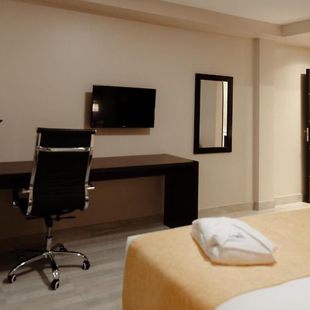 Hotel Batista Posadas Phòng bức ảnh