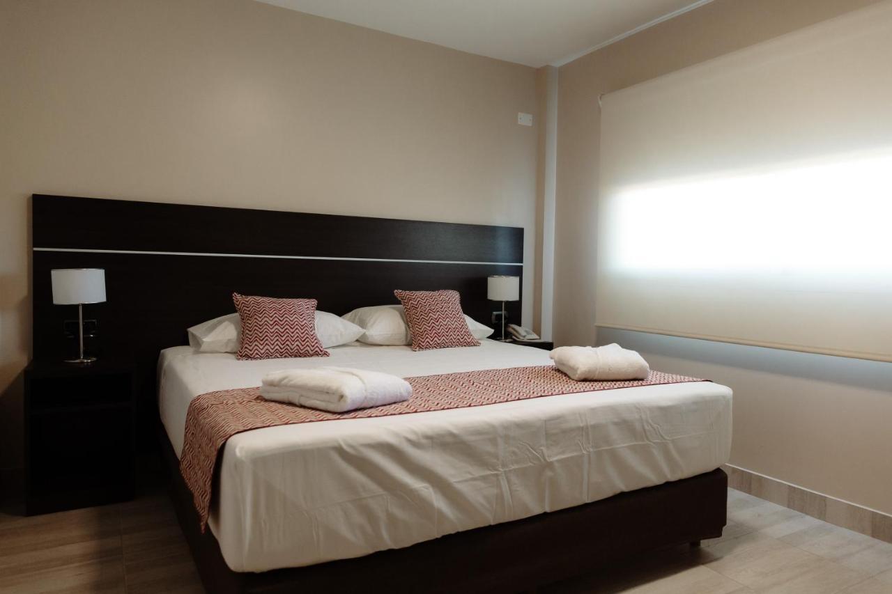 Hotel Batista Posadas Ngoại thất bức ảnh