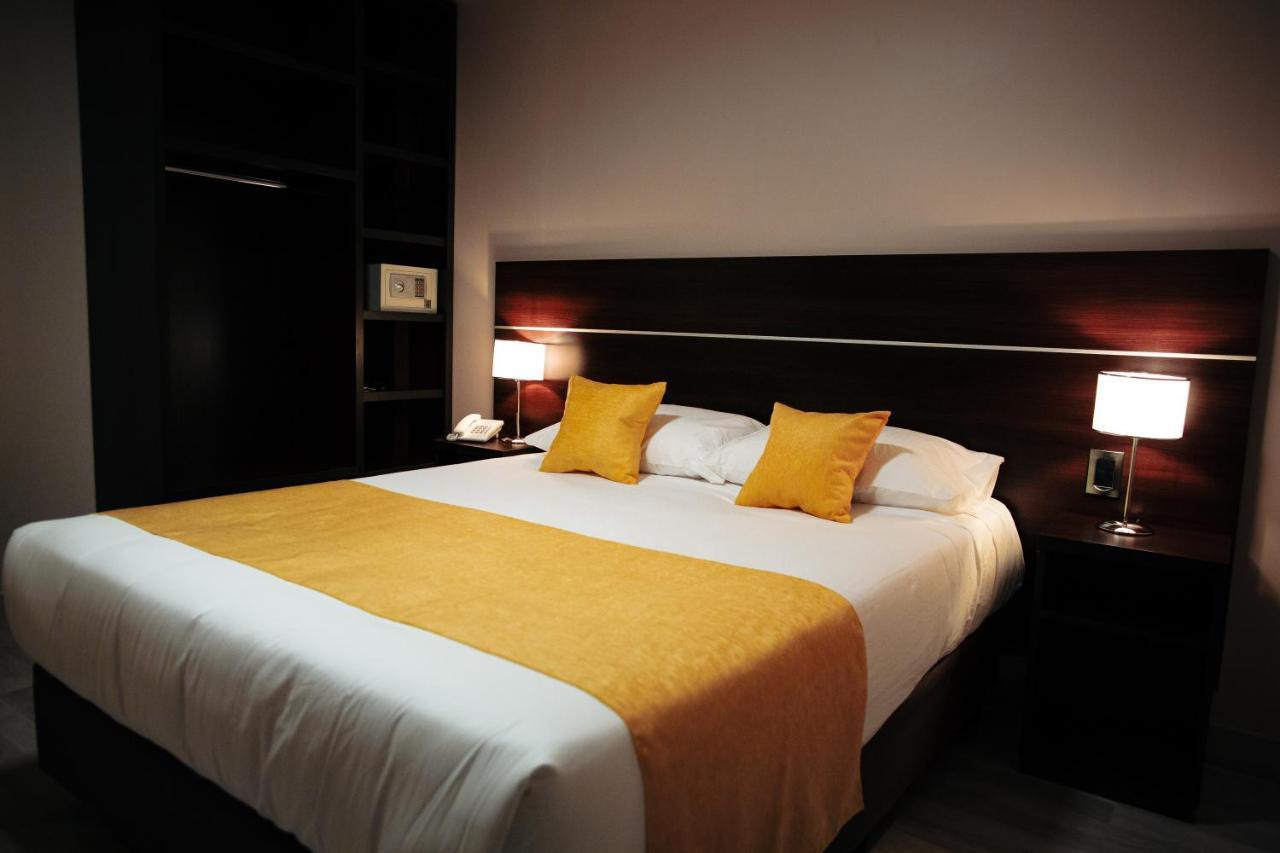 Hotel Batista Posadas Phòng bức ảnh