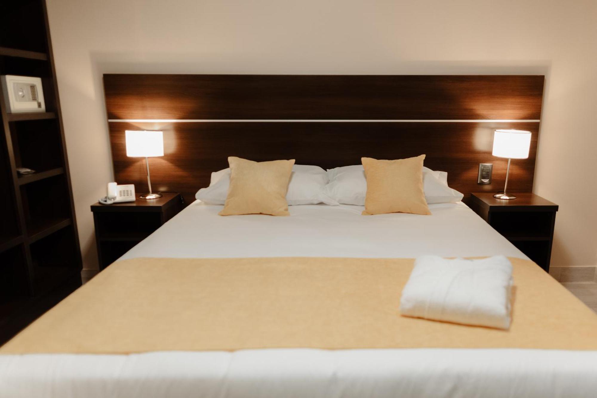 Hotel Batista Posadas Phòng bức ảnh